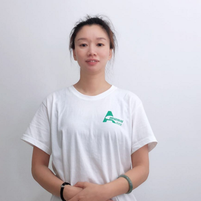 金牌月嫂-潘阿姨